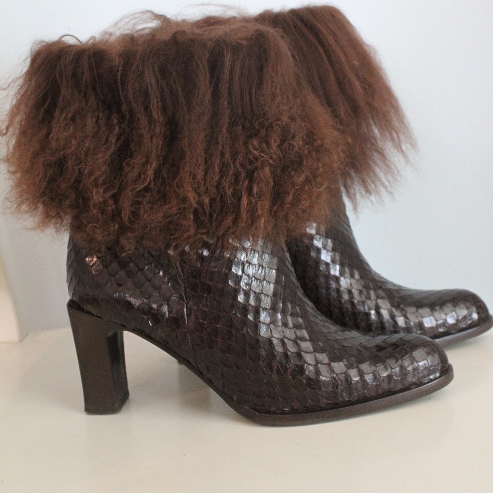 Authentic BALLY Anaconda skin boots size 6.5